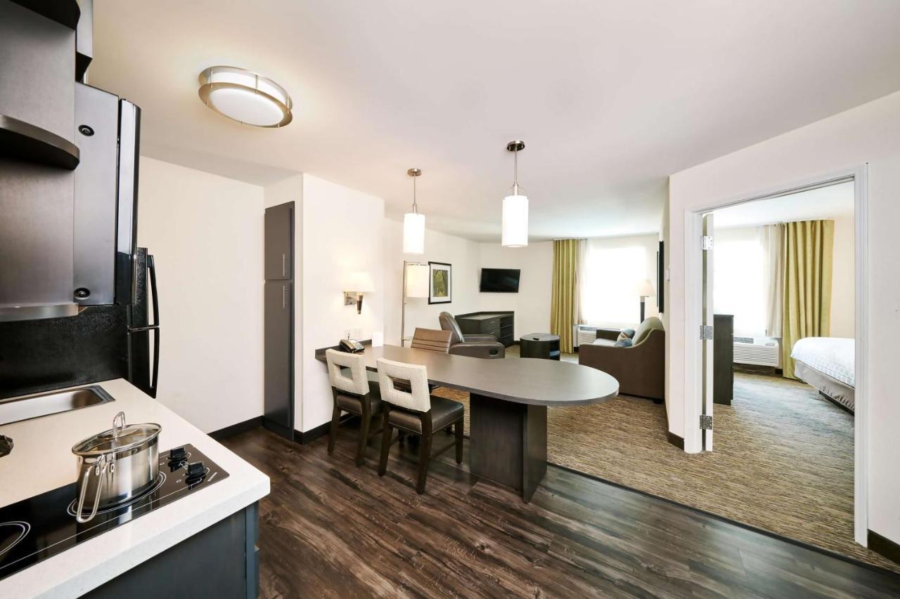 Sonesta Simply Suites Austin The Domain Area Exteriör bild