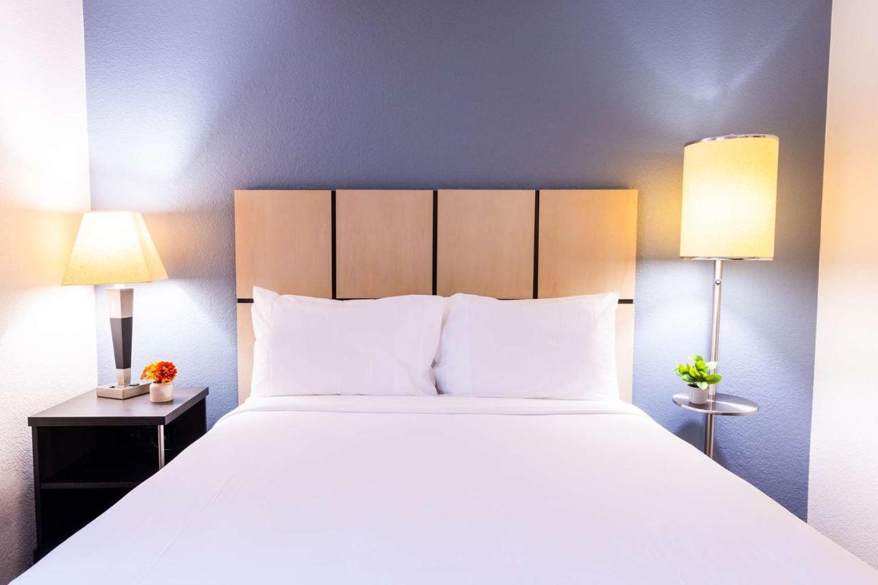 Sonesta Simply Suites Austin The Domain Area Exteriör bild
