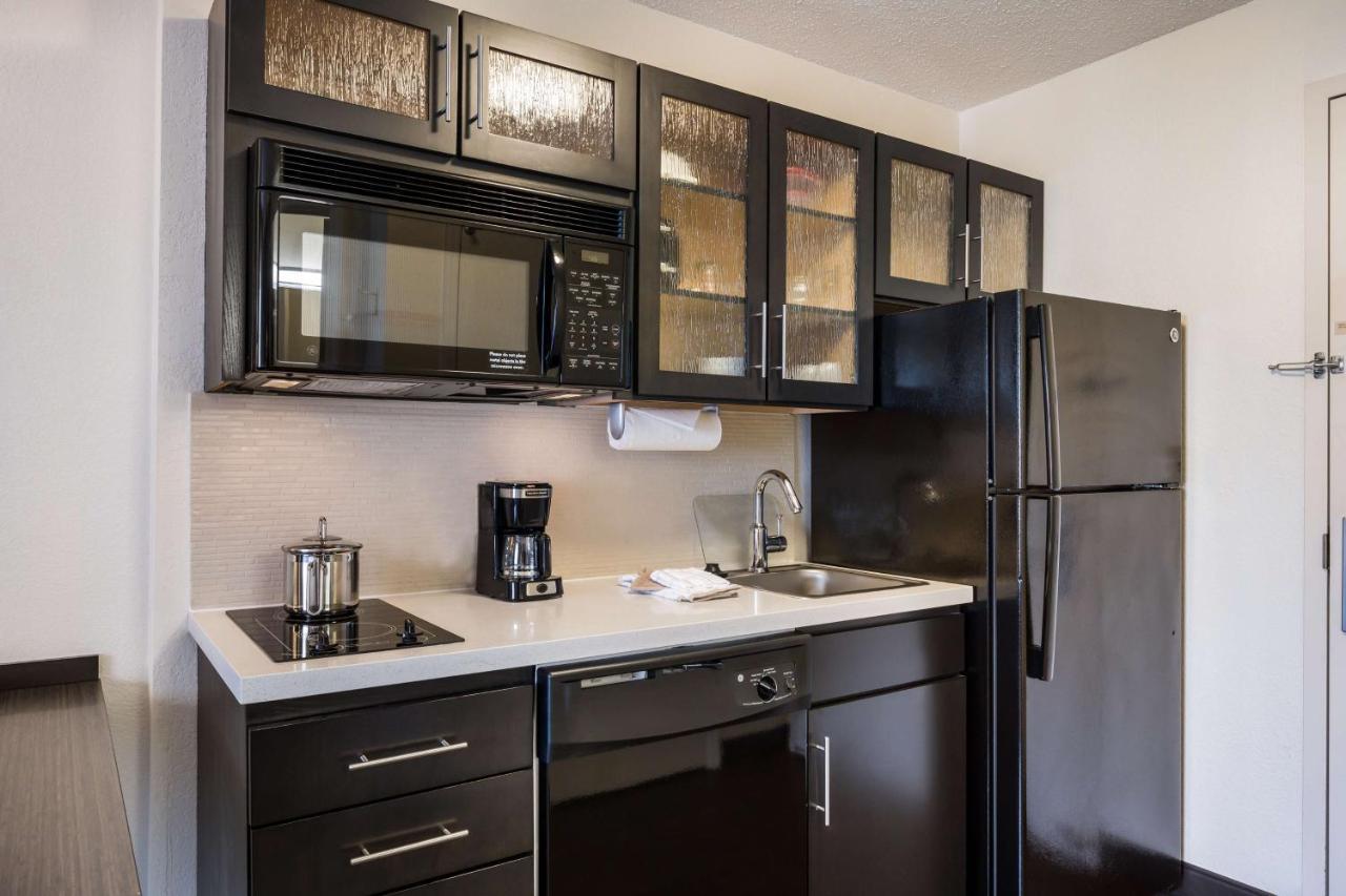 Sonesta Simply Suites Austin The Domain Area Exteriör bild