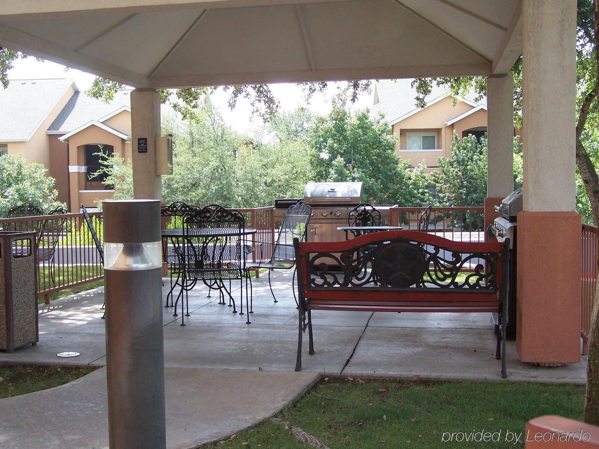 Sonesta Simply Suites Austin The Domain Area Exteriör bild